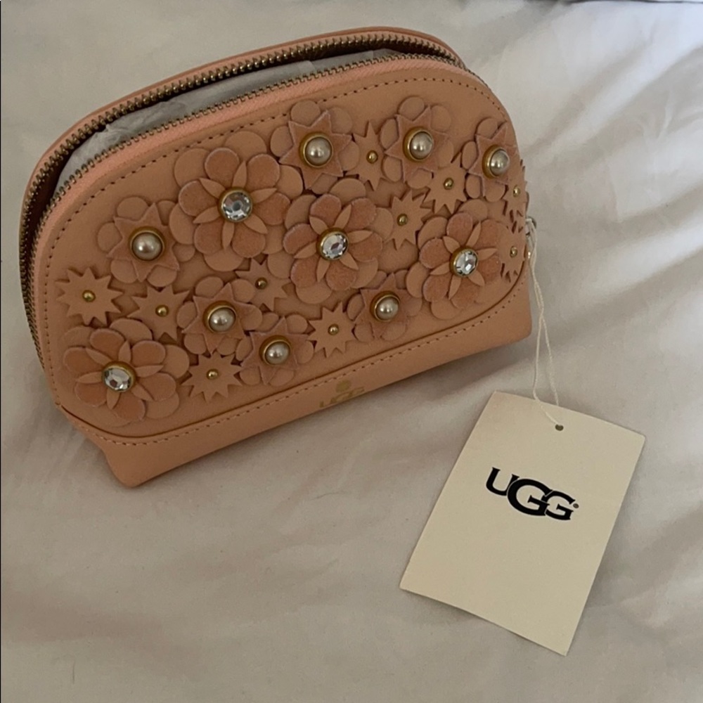 UGG Henley cosmetic case petal